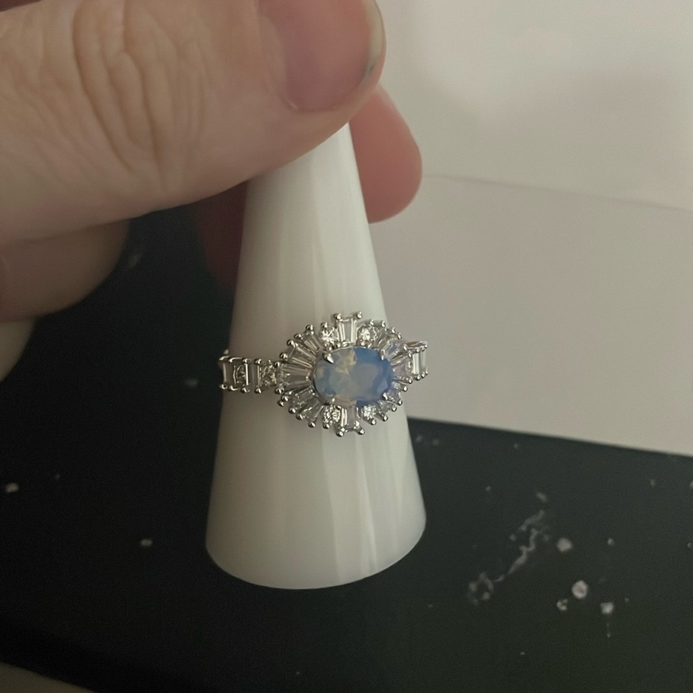 A sun kissed moment ring bomb party